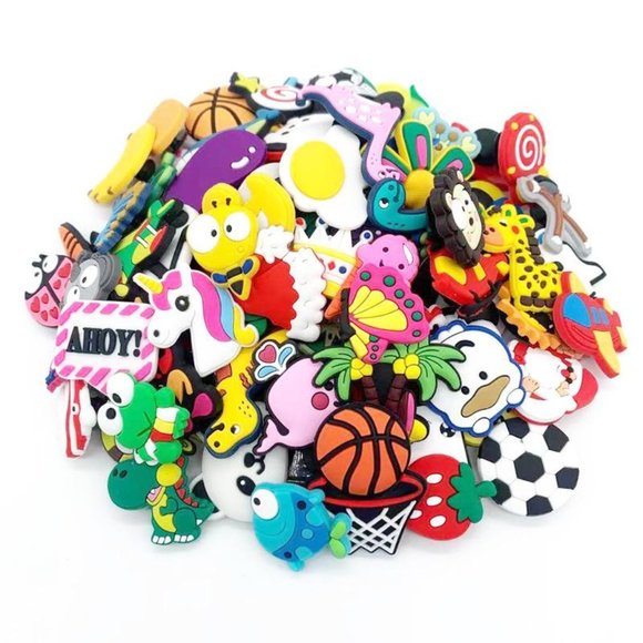 Accessories - 100 Shoe Charms for Croc & Bracelet & shoe Wristband, Party, bracelet and…